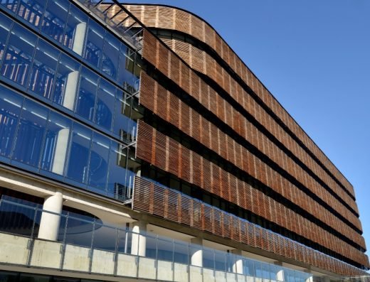 Universidad Adolfo Ibáñez